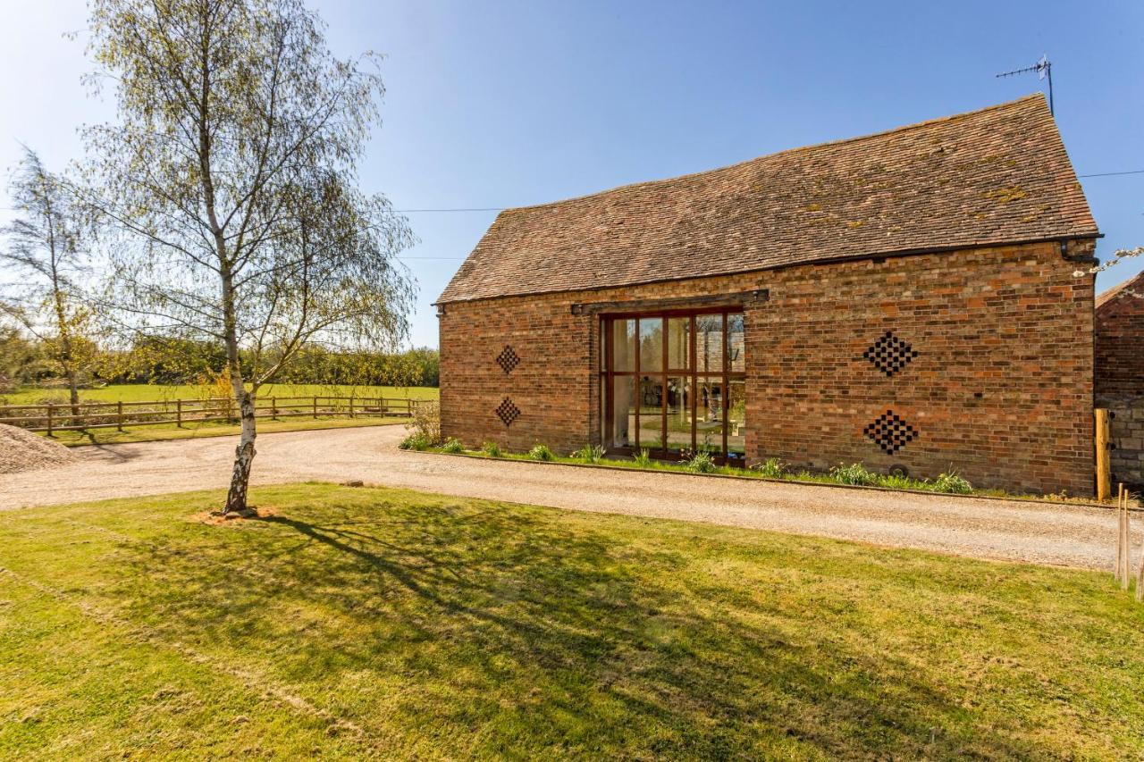 Bridge Farm Holiday Cottages カウ・ハニーボーン エクステリア 写真