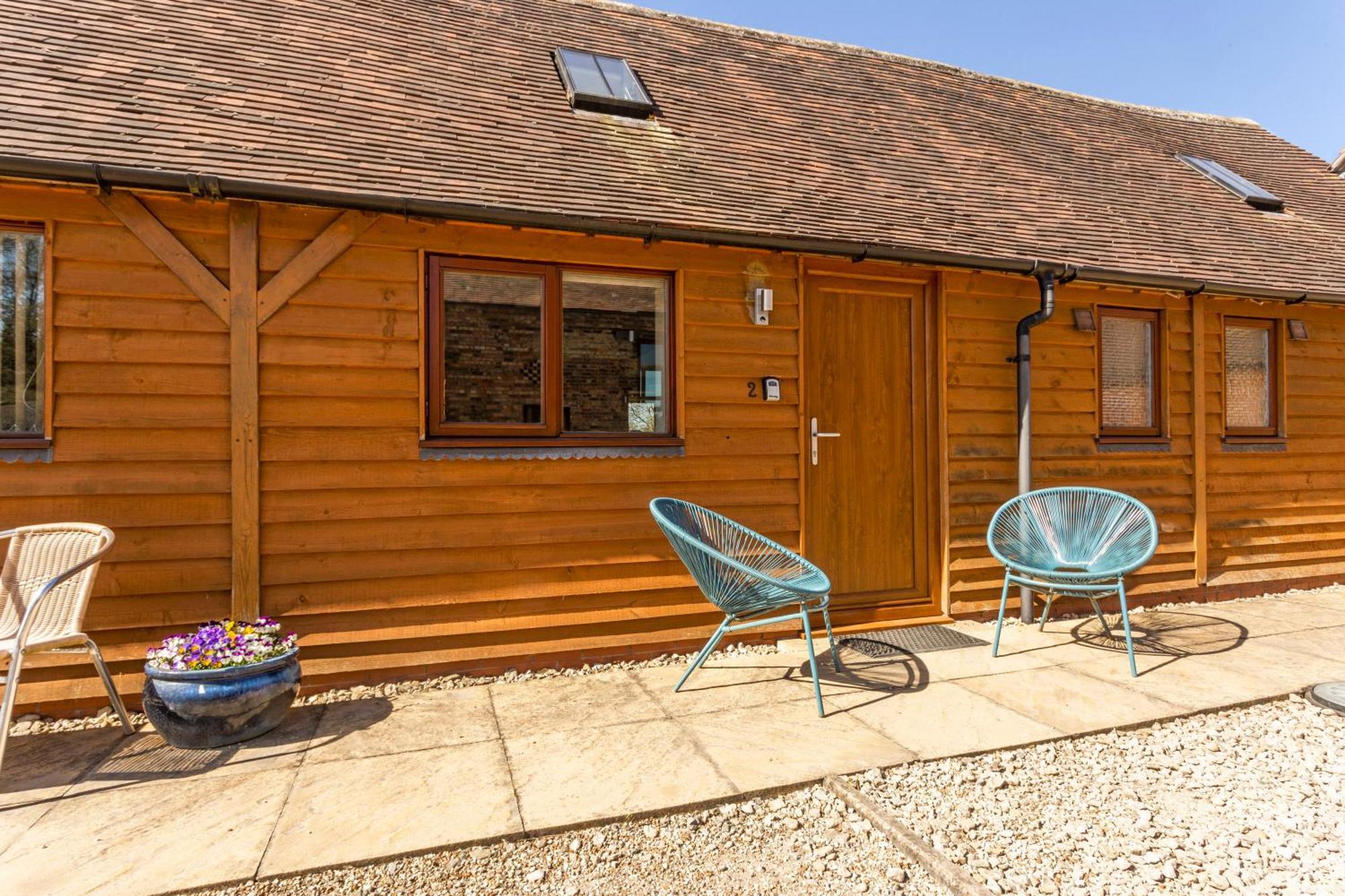 Bridge Farm Holiday Cottages カウ・ハニーボーン 部屋 写真