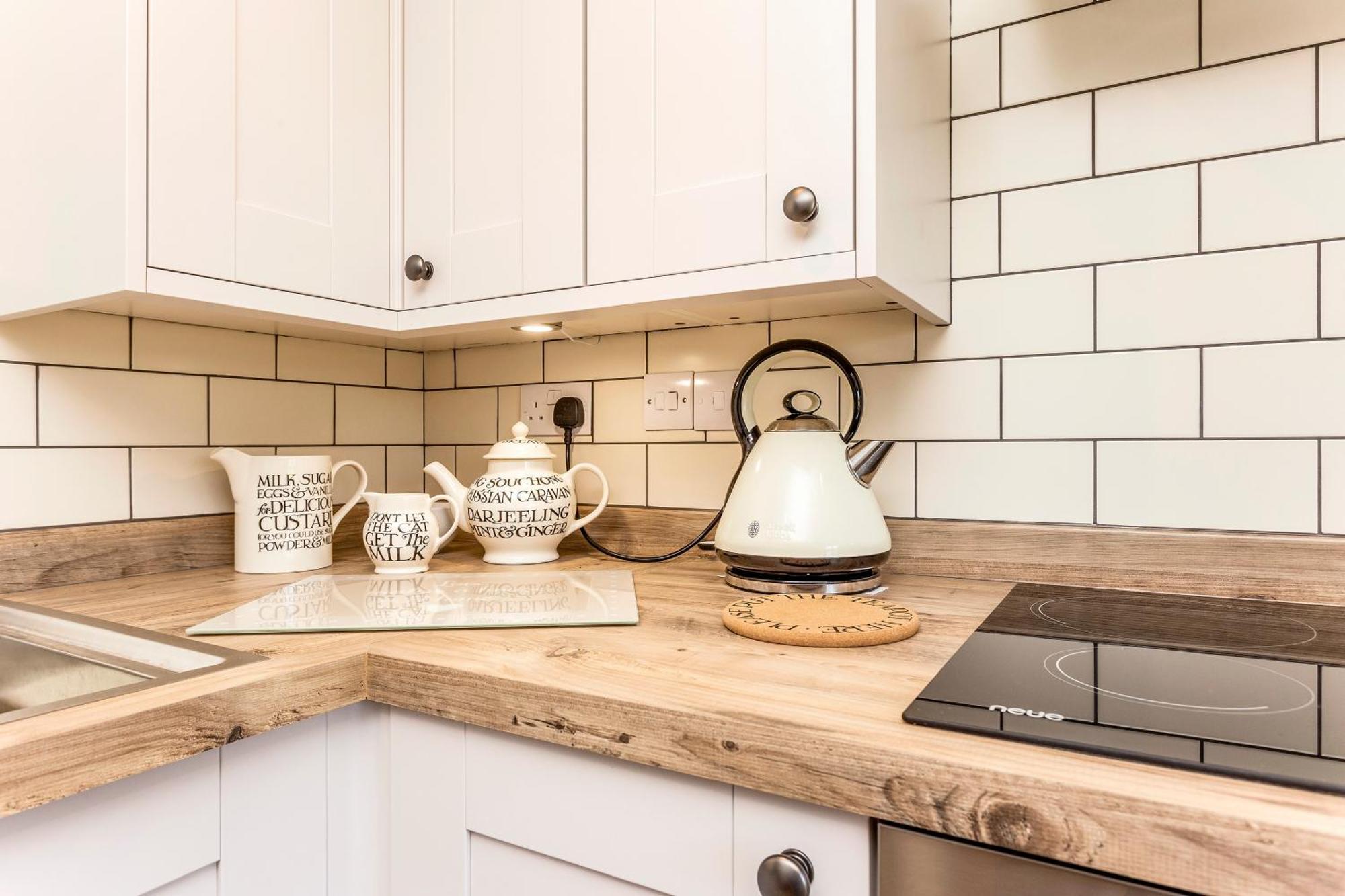 Bridge Farm Holiday Cottages カウ・ハニーボーン 部屋 写真