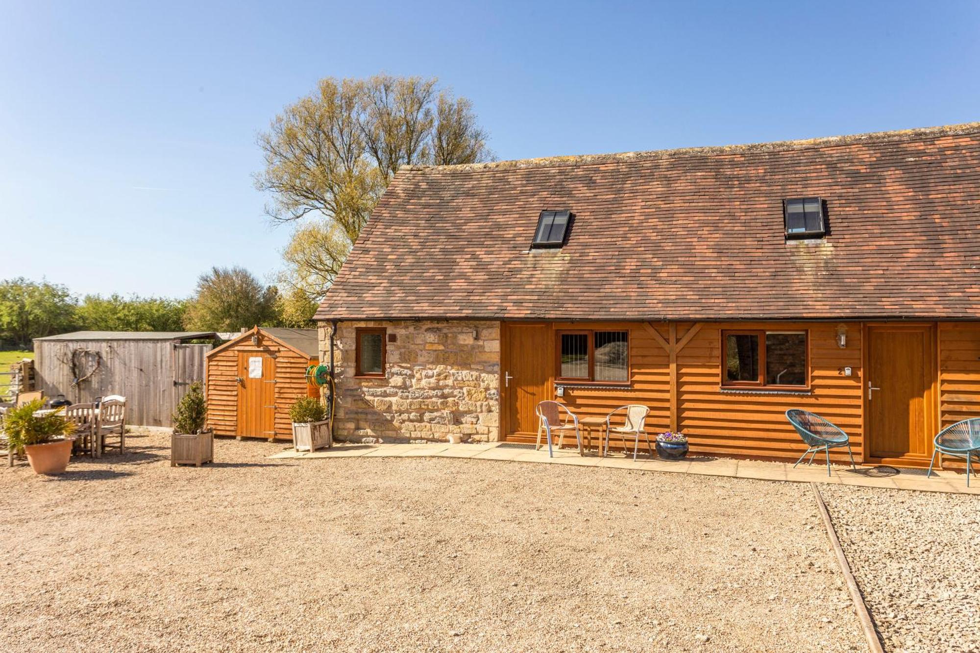 Bridge Farm Holiday Cottages カウ・ハニーボーン 部屋 写真